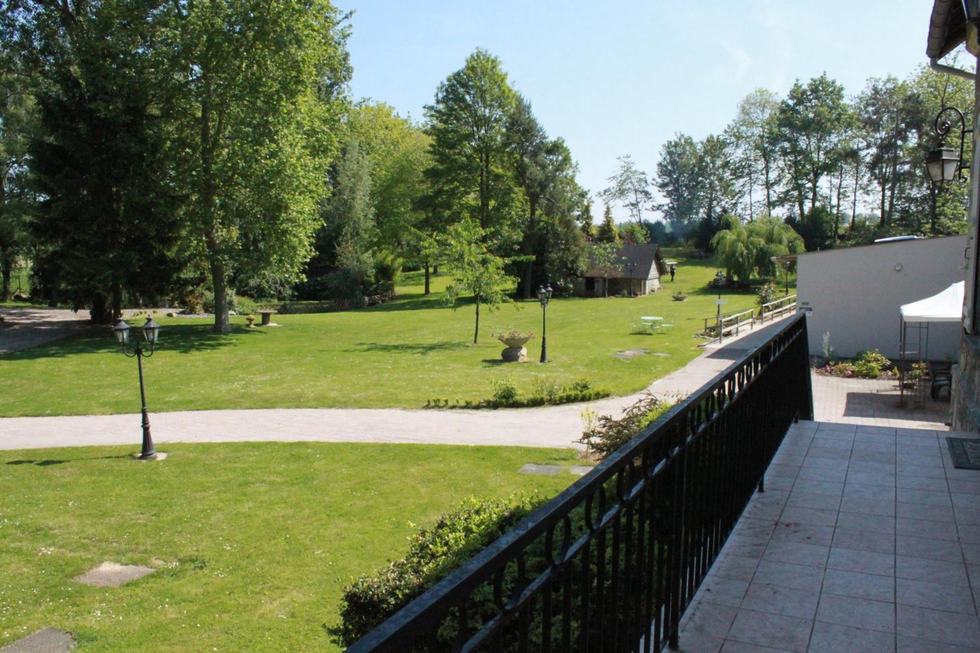 เลอ ทร็องลง Villa Saint-Pierre-Aigle ภายนอก รูปภาพ